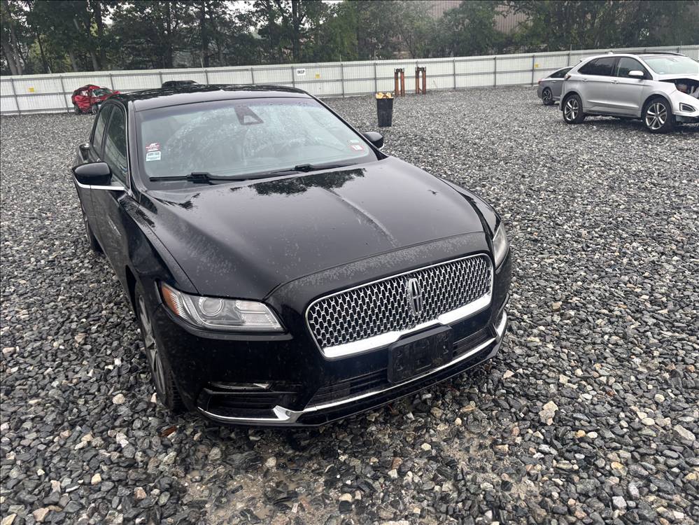 2017 Lincoln Continental