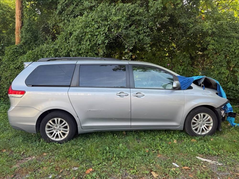 2013 Toyota Sienna