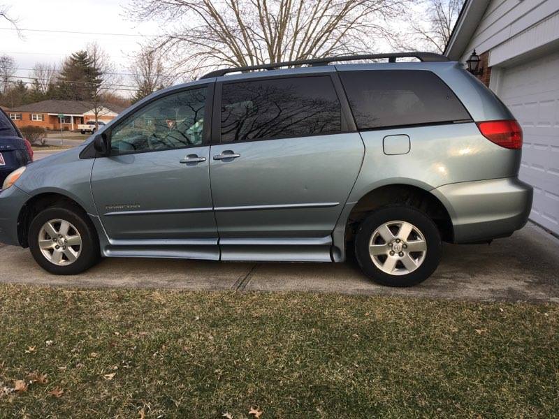 2005 Toyota Sienna