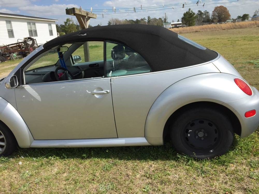 2005 Volkswagen New Beetle Convertible