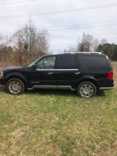 2004 Lincoln Navigator